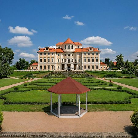 Chateau Liblice Byšice Exterior foto