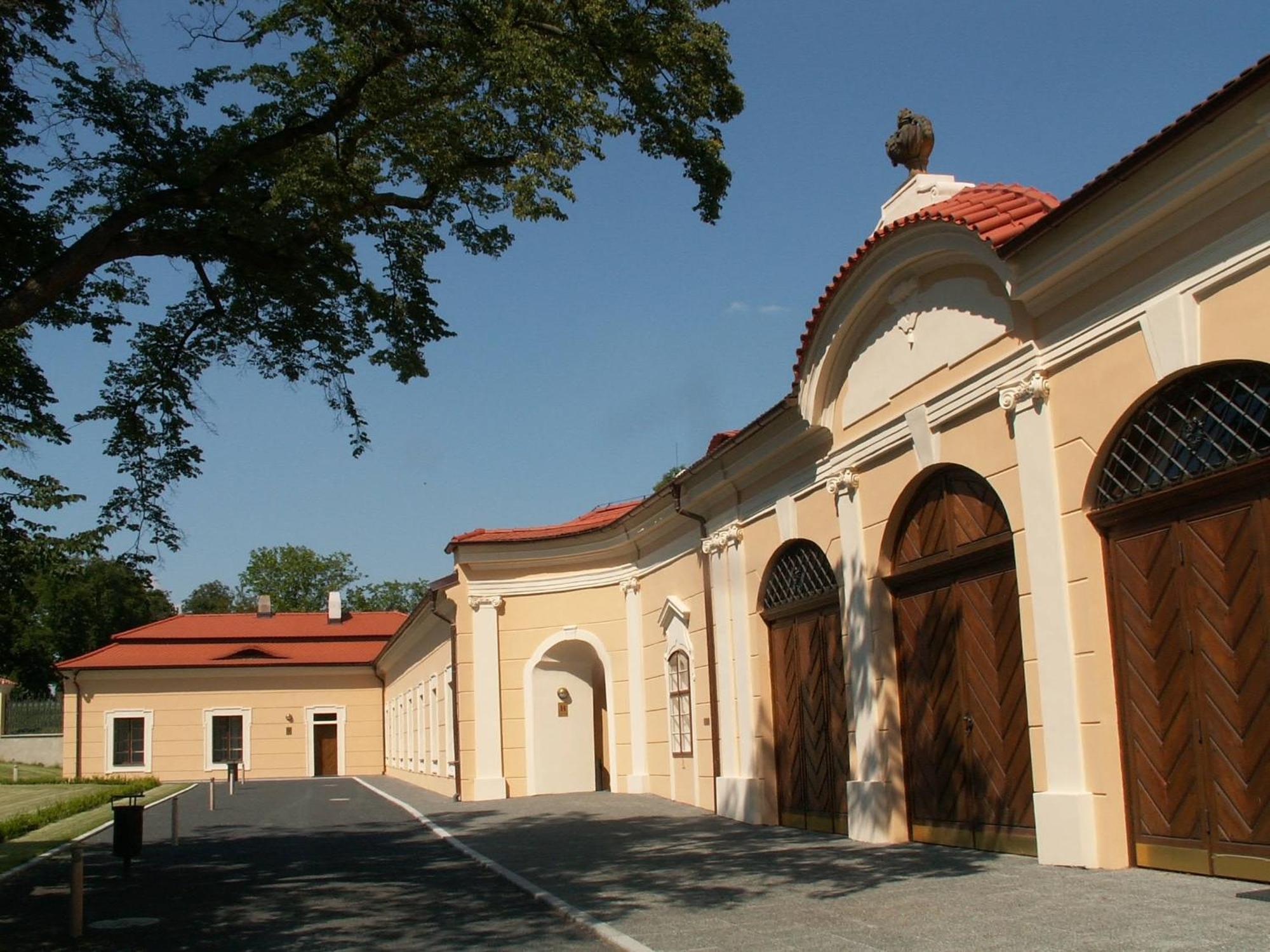 Chateau Liblice Byšice Exterior foto