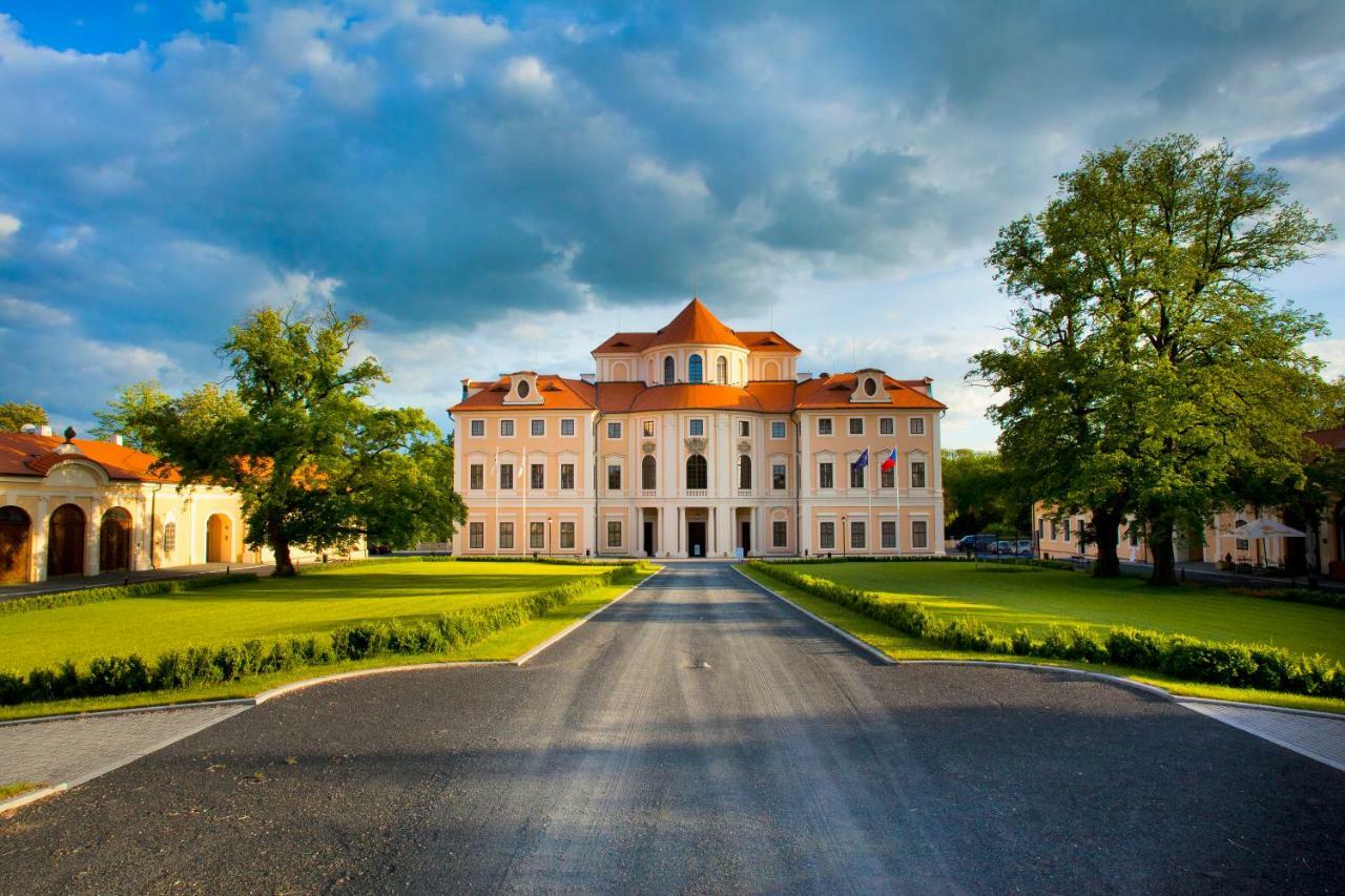 Chateau Liblice Byšice Exterior foto